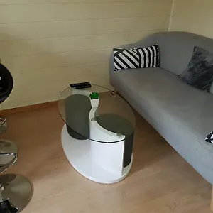Appartement T2 Tres Bien Place A 2mns Des Plages 